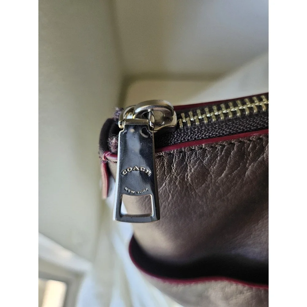 Coach Ava Tote in Signature and Leather/Brown